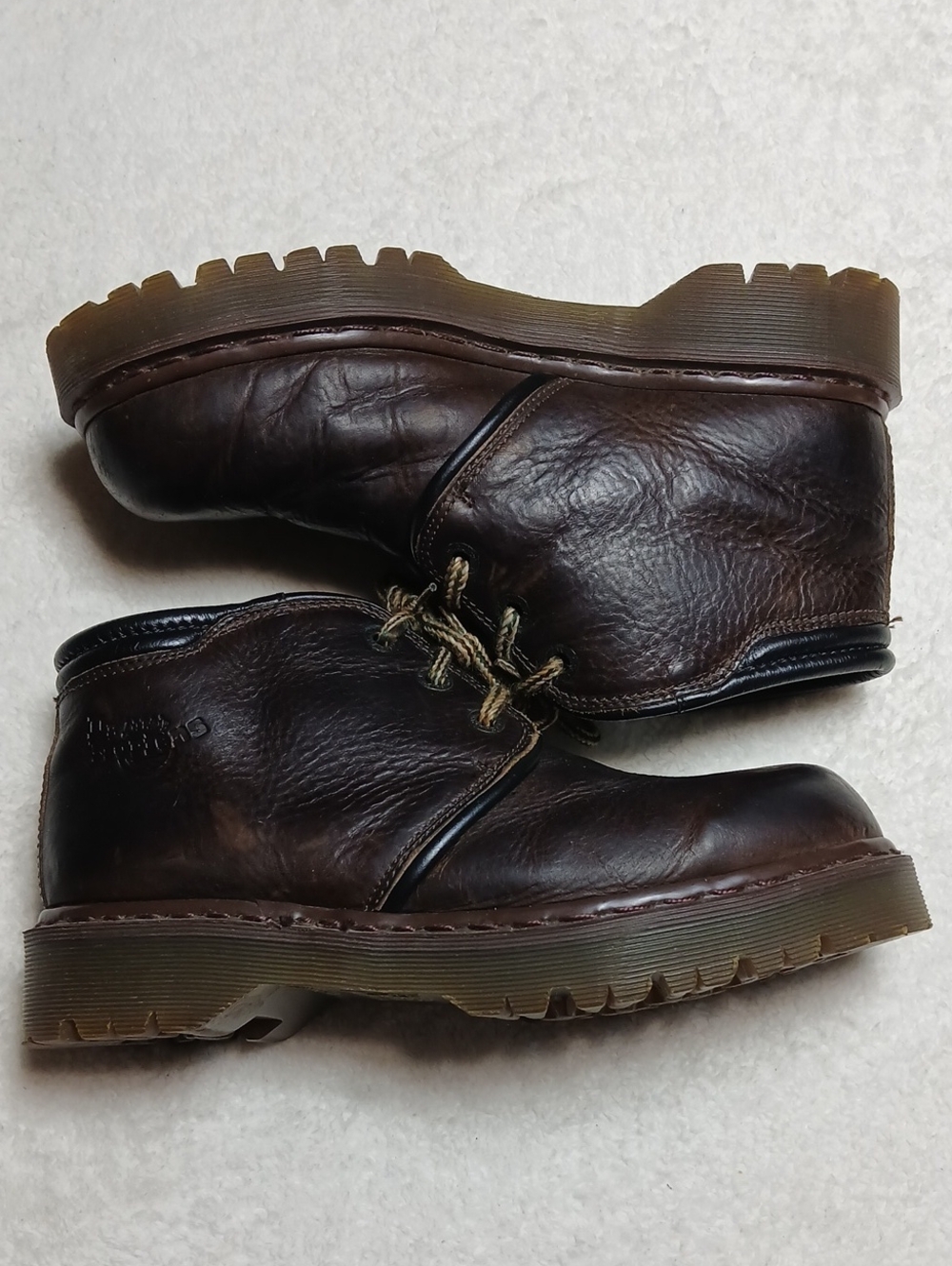 Dr. Martens Vintage Dark Brown Leather Chukka Boots Size 9 Mens